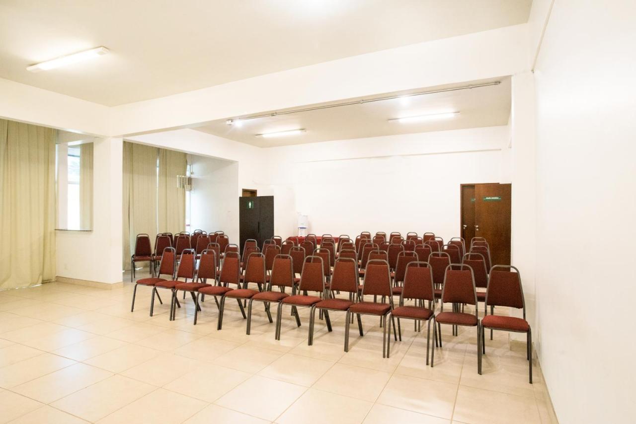 Podium Apart Hotel Варжінья Екстер'єр фото